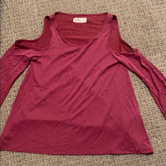 Size XS Hollister off the shoulder burgundy too - Picture 1 of 1